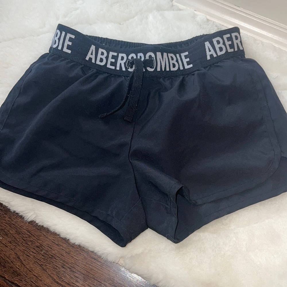 Running shorts
